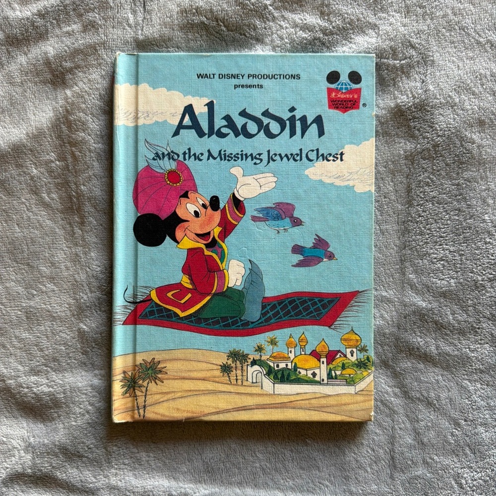 Vintage 1982 Disney Aladdin and the Missing Jewel Chest Hardcover Book - C768
